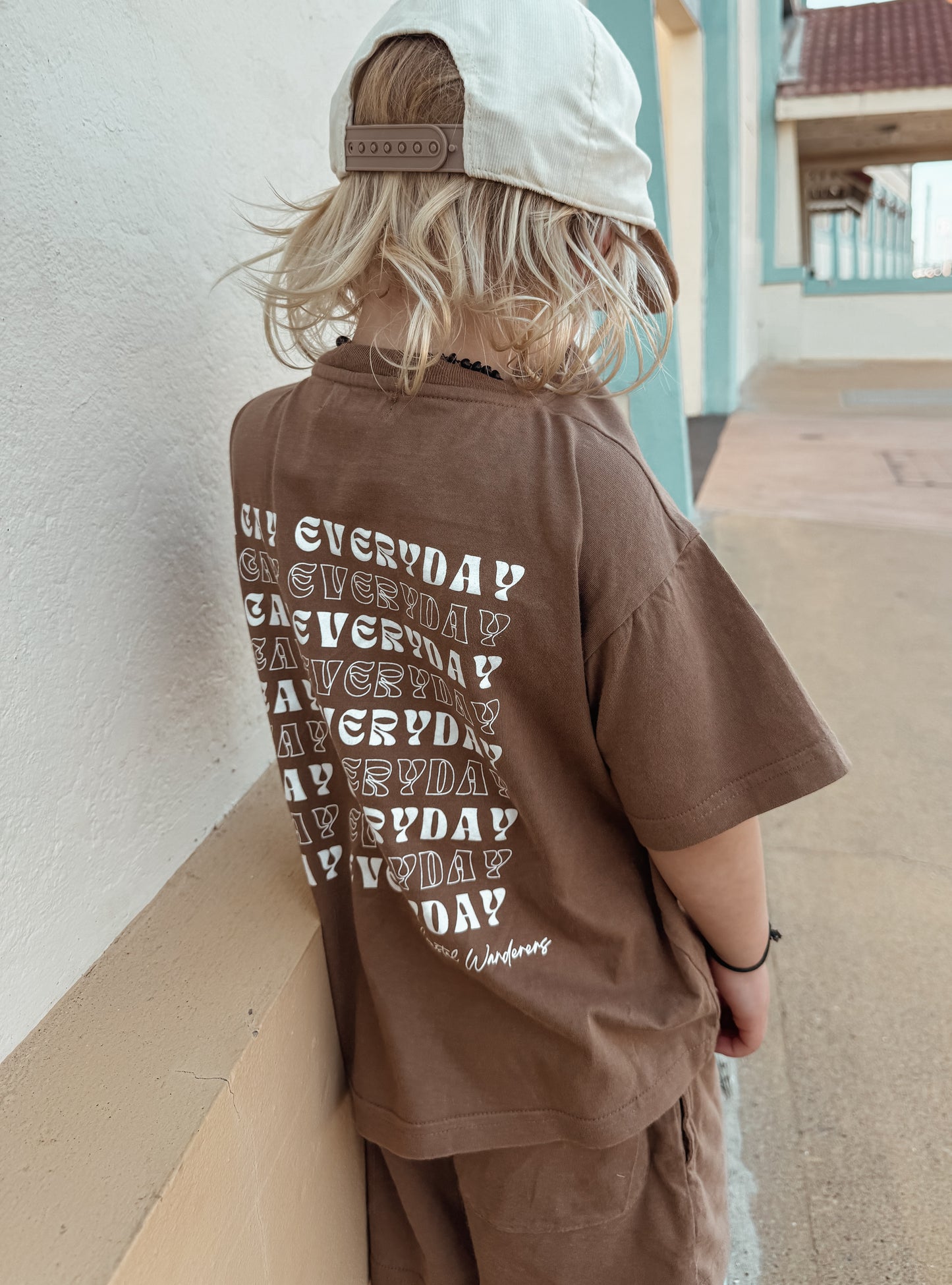 Kids vacay tee size 10