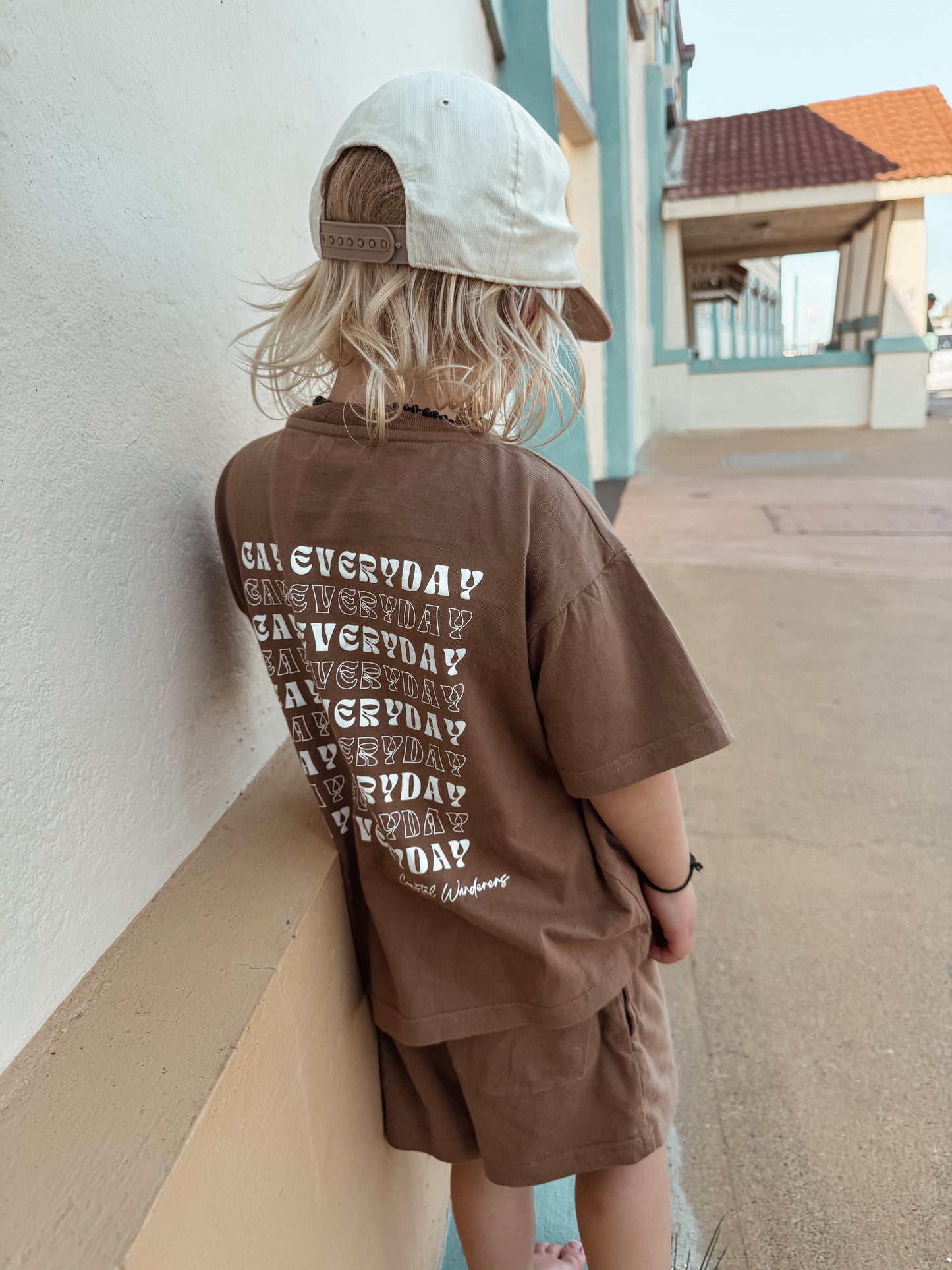 Kids vacay tee size 10