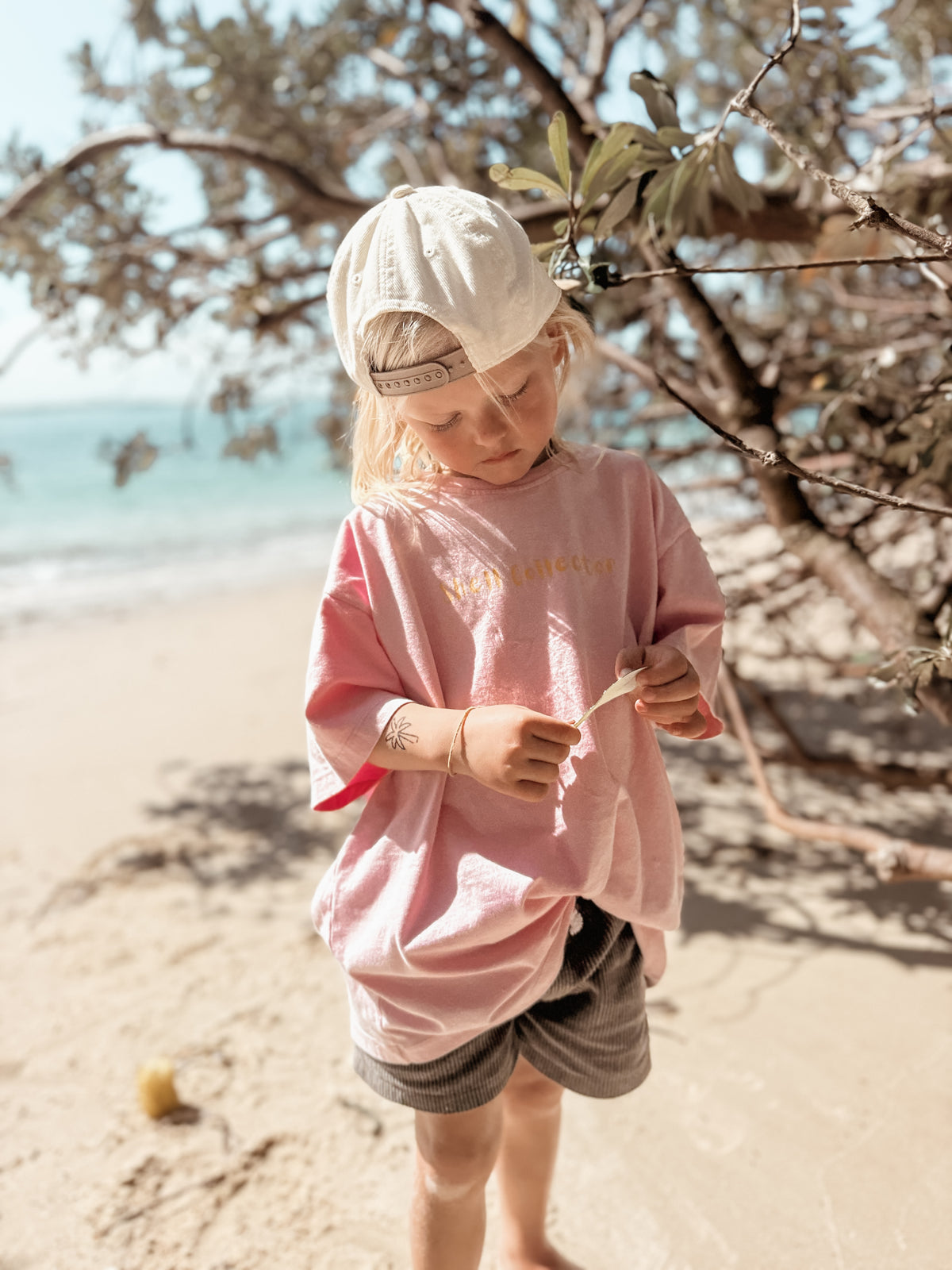 Shell Collector kids tee